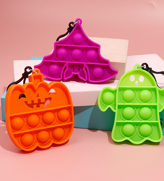 Halloween Mouse Exterminator Keychain - Pumpkin Keychain - Magic Haunted House Silicone Key Decoration